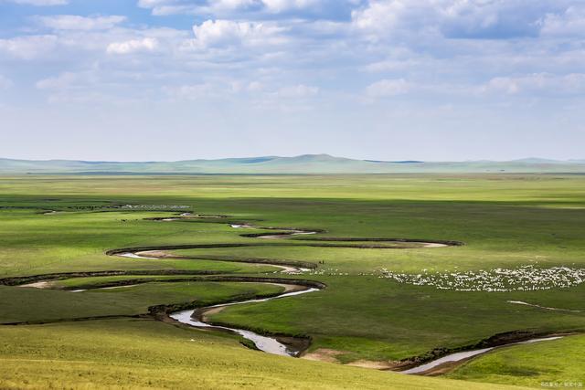 内蒙古是夏季旅游热门打卡地，这些旅游资源出发前要了解，不迷路